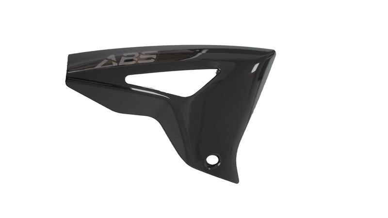 ÖN ÇAMURLUK DEKORU SAĞ SİYAH (ZT250T-E)