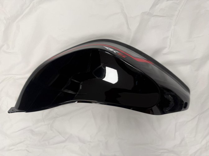 DEPO MUHAFAZASI SAĞ SİYAH (SRK125-R)SRK250-RS