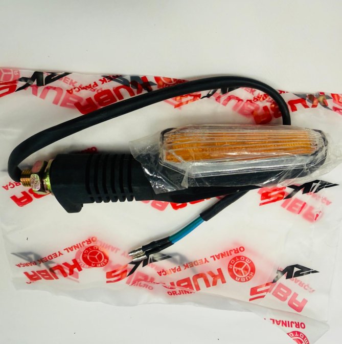 ARKA SİNYAL SAĞ (M250)