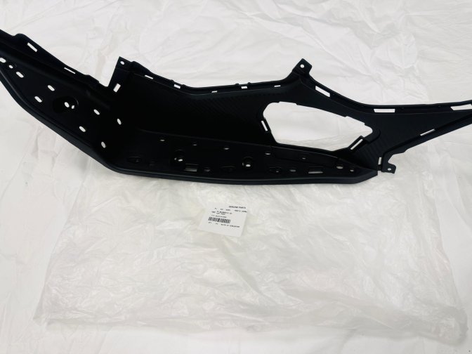 ÖN BASAMAK PLASTİĞİ SOL (PRECIO250 MAX)