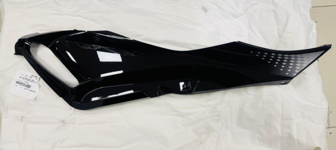 YAN KAPAK SOL MAVİ (SRK125-R)